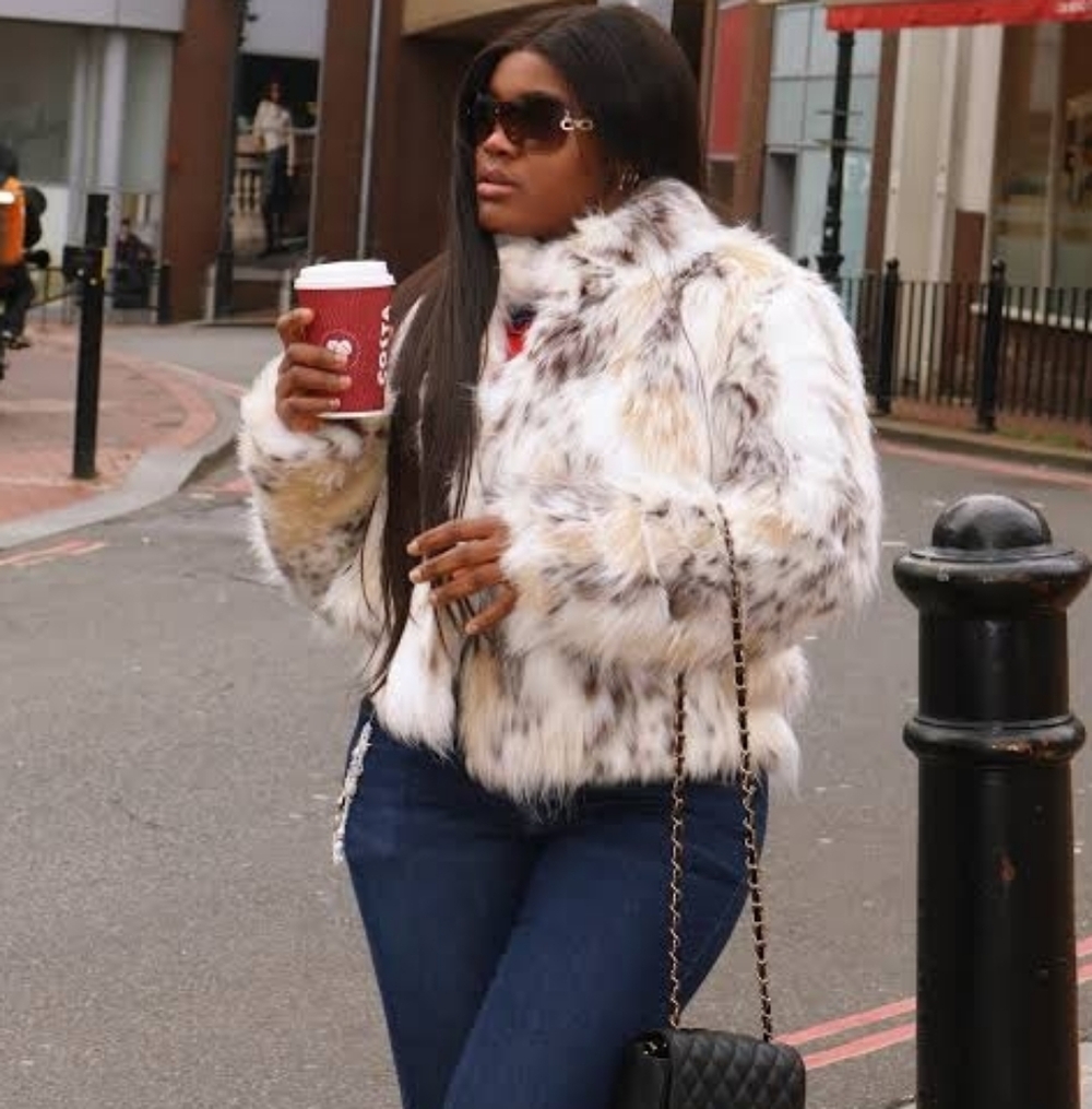 Zara ZW Faux Fur Short Coat - Picture 7 of 16